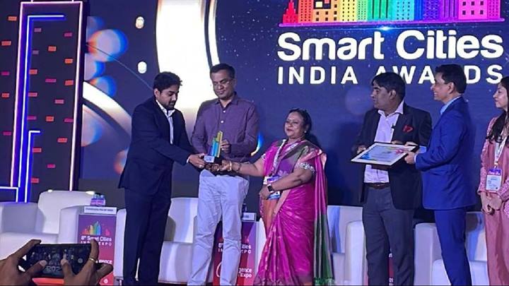 स्मार्ट सिटी एक्स-पो नई दिल्ली में म.प्र. की स्मार्ट सिटीज को 16 में से 7 अवार्ड मिले